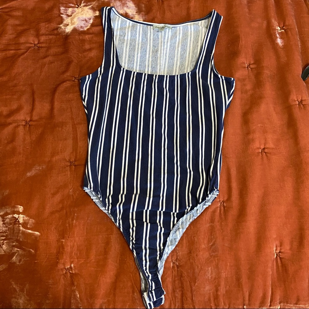 Square neck bodysuit